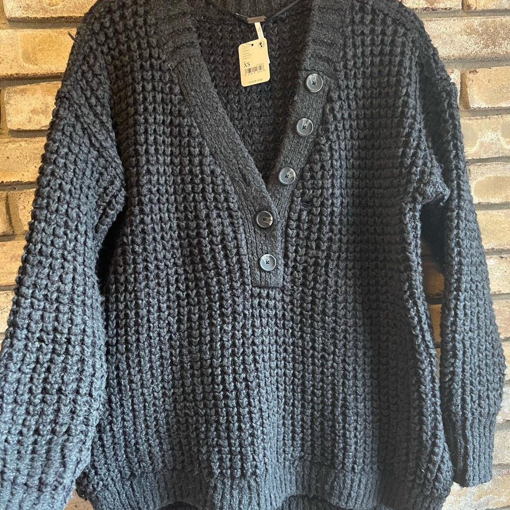 🔺S0LD🔺Free People Whistletop Henley • in Sunflower (WASHED BLACK) NWT 🦅 - Picture 5 of 16
